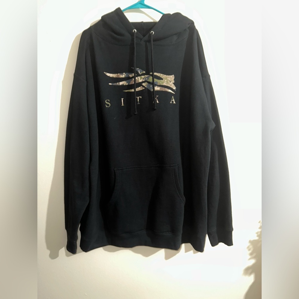 Men’s XL Sitka Black Logo Hoody